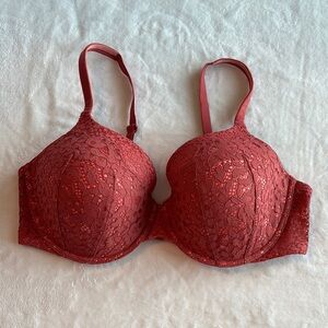 VICTORIA'S SECRET Body by Victoria Lace Perfect Coverage Bra 40D Rose Coral